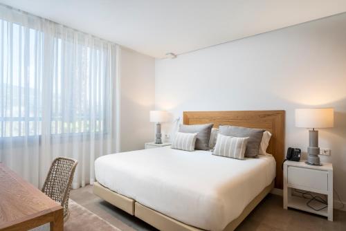 Suite de 1 dormitorio con vistas al mar del hotel Los Jardines de Abama Suites. Foto 14