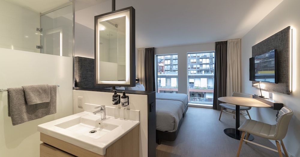 Habitación doble INNSiDE del hotel INNSiDE by Meliá Newcastle. Foto 3