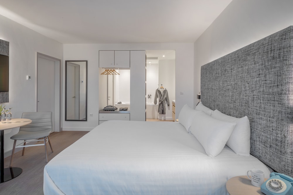 Suite Townhouse con habitaciones comunicadas del hotel INNSiDE by Meliá Newcastle. Foto 10