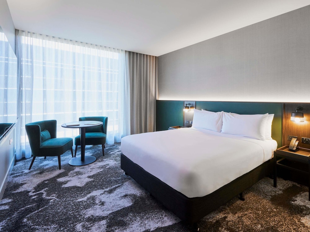 Habitación Deluxe con 1 cama kingsize del hotel Novotel Melbourne Airport