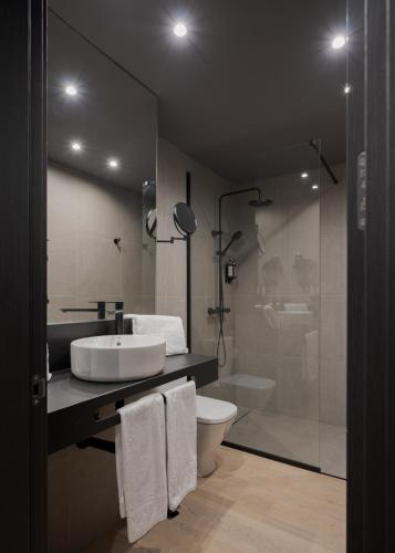 Habitación Doble Estándar del hotel LIVVO La Escarlata. Foto 12