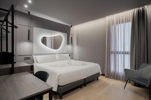 Habitación Doble Estándar del hotel LIVVO La Escarlata. Foto 15