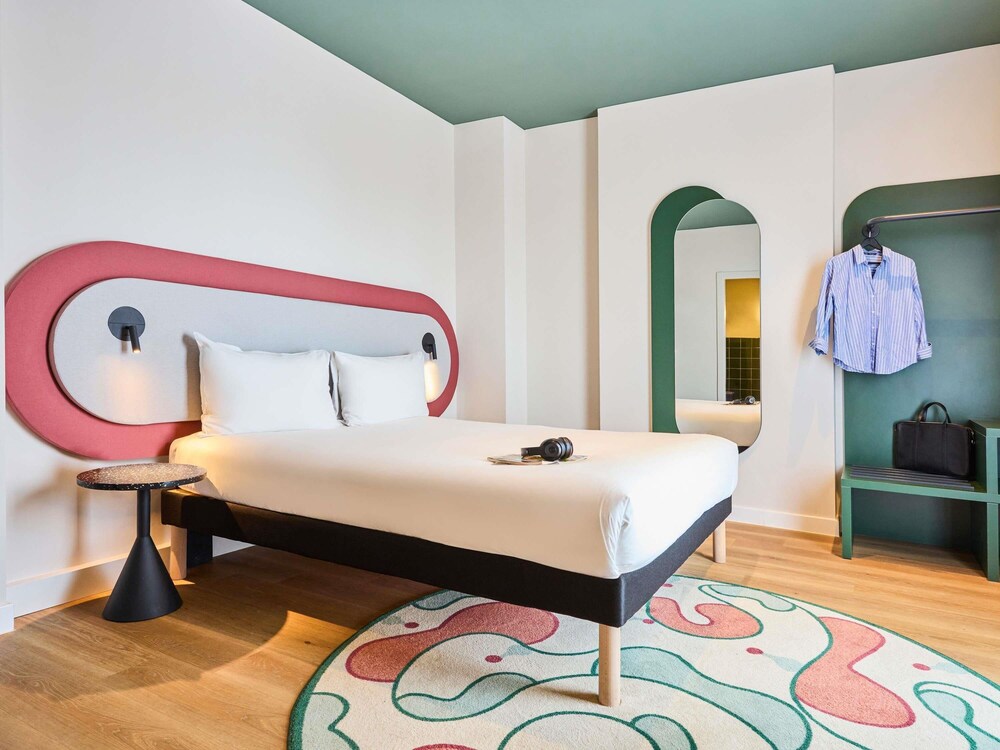 Habitación estándar, 1 cama doble del hotel Ibis Styles Madrid Airport Valdebebas. Foto 4