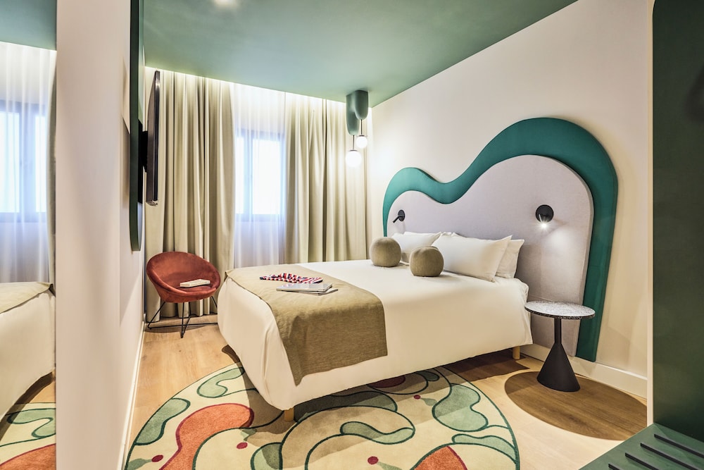 Habitación estándar, 1 cama doble del hotel Ibis Styles Madrid Airport Valdebebas. Foto 2