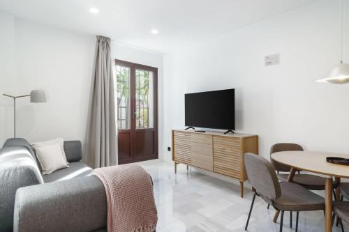 Apartamento Confort de 1 dormitorio con balcón del hotel limehome Jerez de la Frontera Marqués de Casa-Domecq. Foto 2
