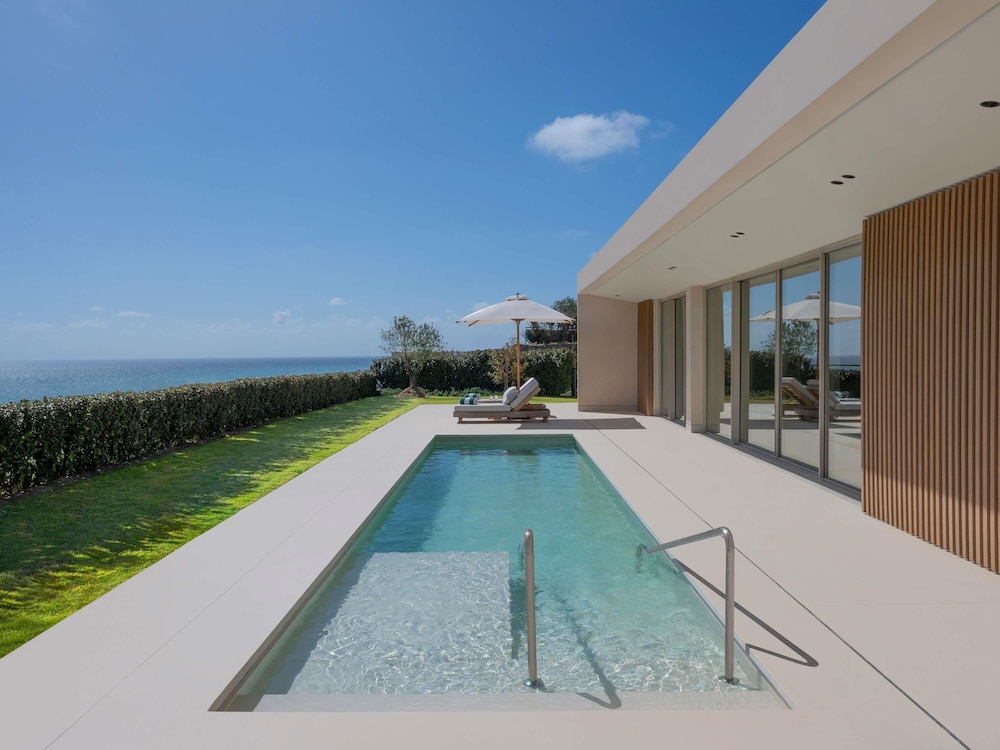 VILLA MISTRAL (800 m²): 5 dorm., 5 camas king size, vistas al mar, piscina, cocina y salón del hotel Fairmont La Hacienda Costa Del Sol. Foto 1
