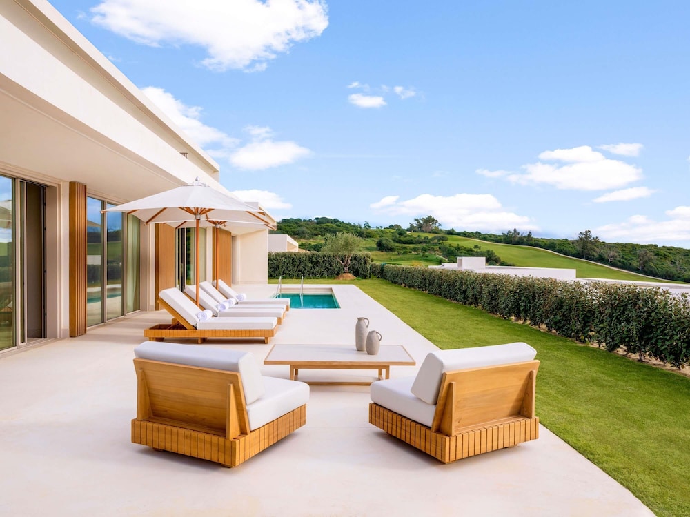 SUITE LA HACIENDA (1000 m²): vistas al mar, 4 camas king size, 4 dormitorios, cocina y salón del hotel Fairmont La Hacienda Costa Del Sol. Foto 12