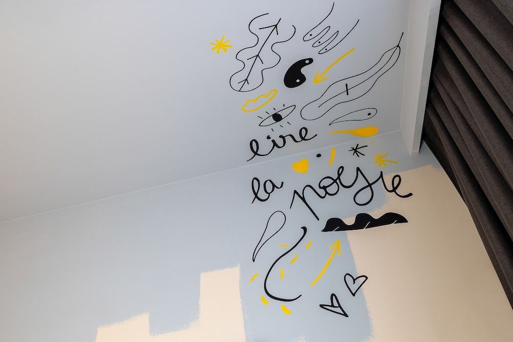 Edgar del hotel Hôtel Les Artistes. Foto 2