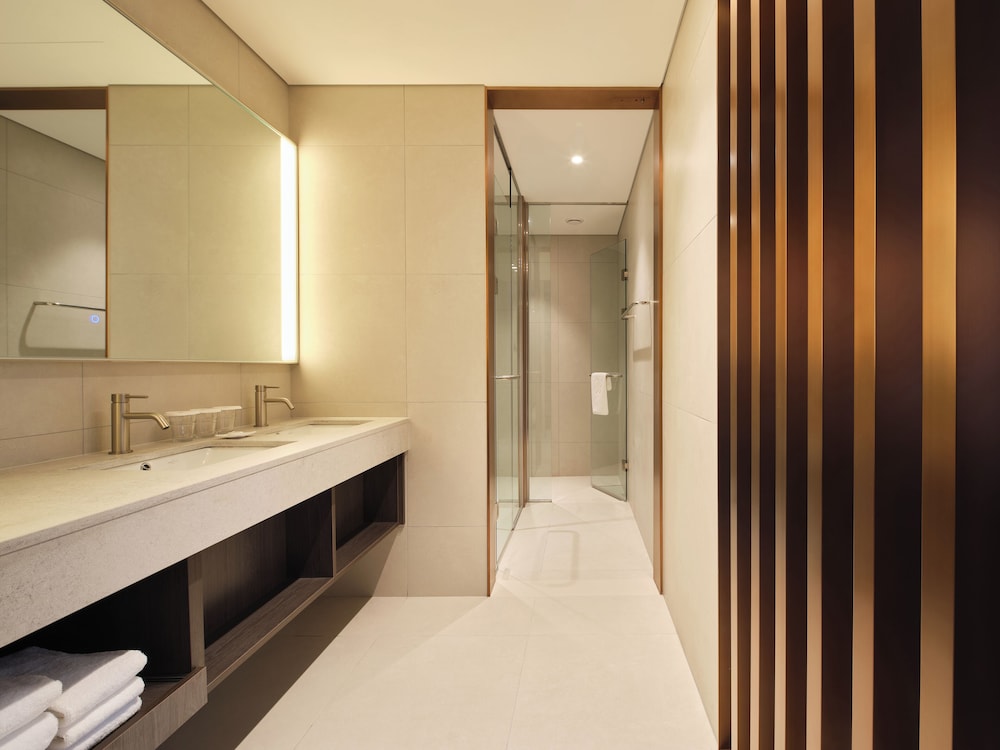 Premier Triple del hotel Stanford Myeongdong. Foto 5