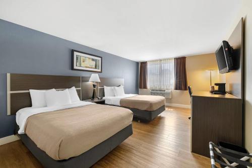Habitación Estándar - 2 camas dobles - No fumadores del hotel Quality Inn - Niagara Falls Blvd. Foto 4