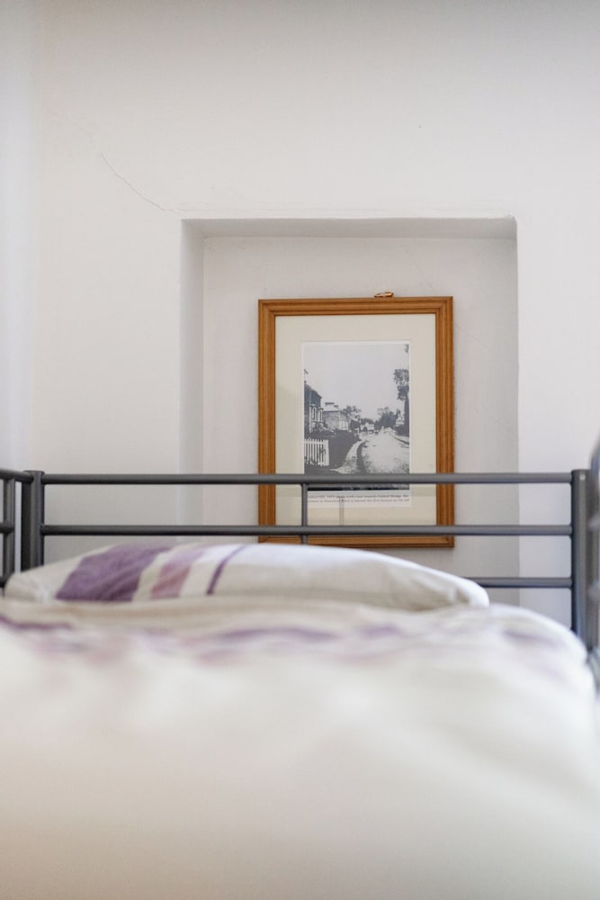 4 Beds Mixed Dormitory del hotel EBS London Stay. Foto 3