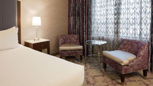 Habitación Deluxe - 2 camas grandes - No fumadores del hotel Silver Legacy Reno Resort Casino at THE ROW. Foto 3