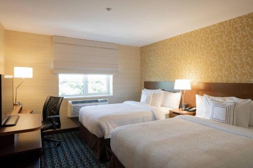 Habitación Doble - 2 camas dobles del hotel Fairfield Inn & Suites by Marriott New York Queens/Fresh Meadows