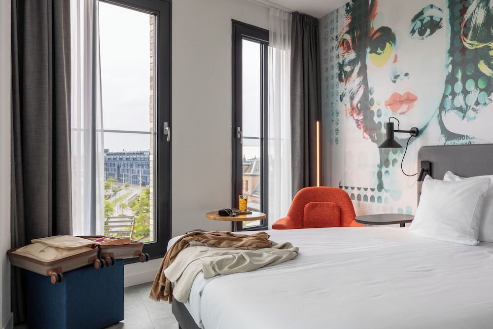Habitación Superior del hotel ibis Styles Delft City Centre. Foto 1