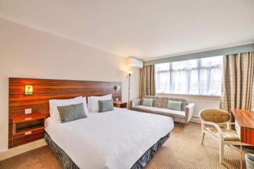 Habitación Doble Executive del hotel Palms & Retreat By Palette London Romford. Foto 4