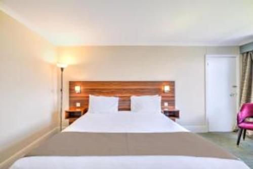 Suite Nupcial del hotel Palms & Retreat By Palette London Romford. Foto 3