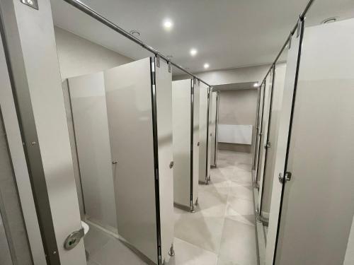 Cápsula Doble del hotel Urban Cube Hostel Sevilla. Foto 7