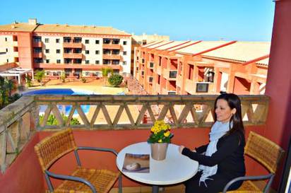 Apartamento Vista Lateral Piscina 1 habitación del hotel Leo Punta Umbría. Foto 2