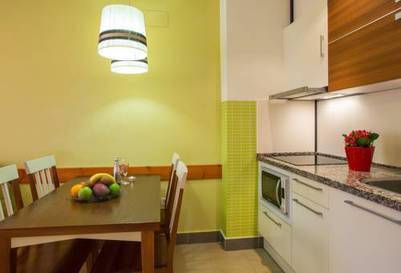 Apartamento Vista Lateral Piscina 1 habitación del hotel Leo Punta Umbría. Foto 5