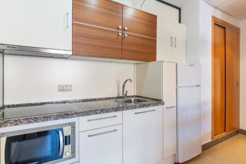 Apartamento Superior de 1 dormitorio del hotel Leo Punta Umbría. Foto 1