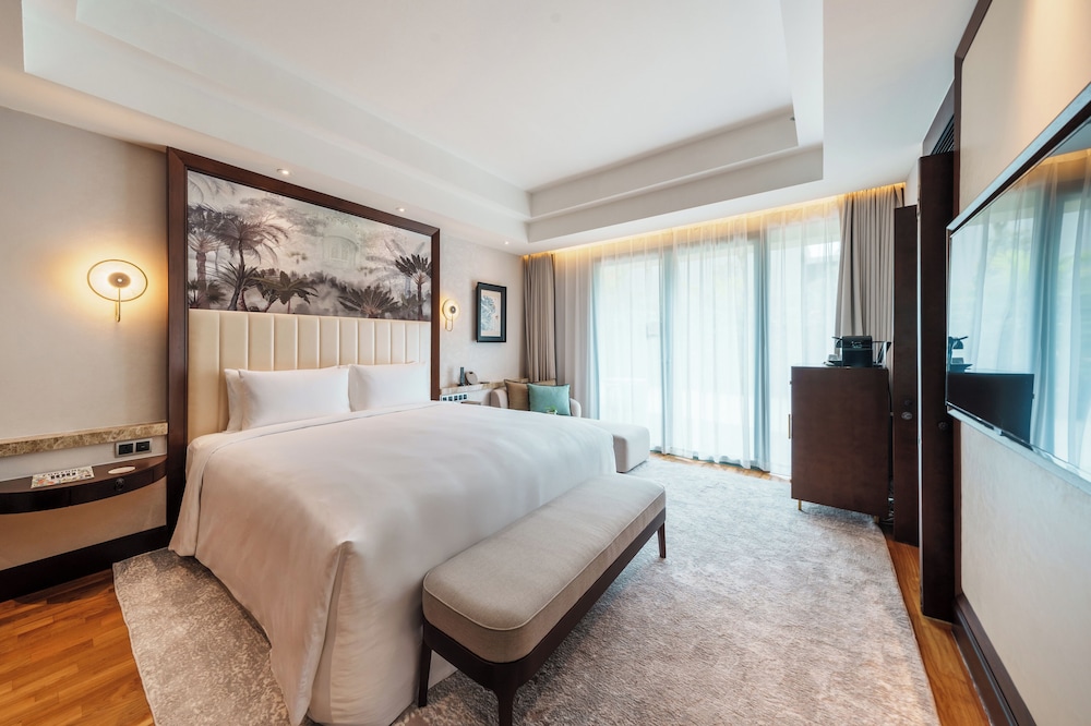 Habitación de Lujo, 1 cama king size del hotel Sofitel Singapore Sentosa Resort and Spa. Foto 4