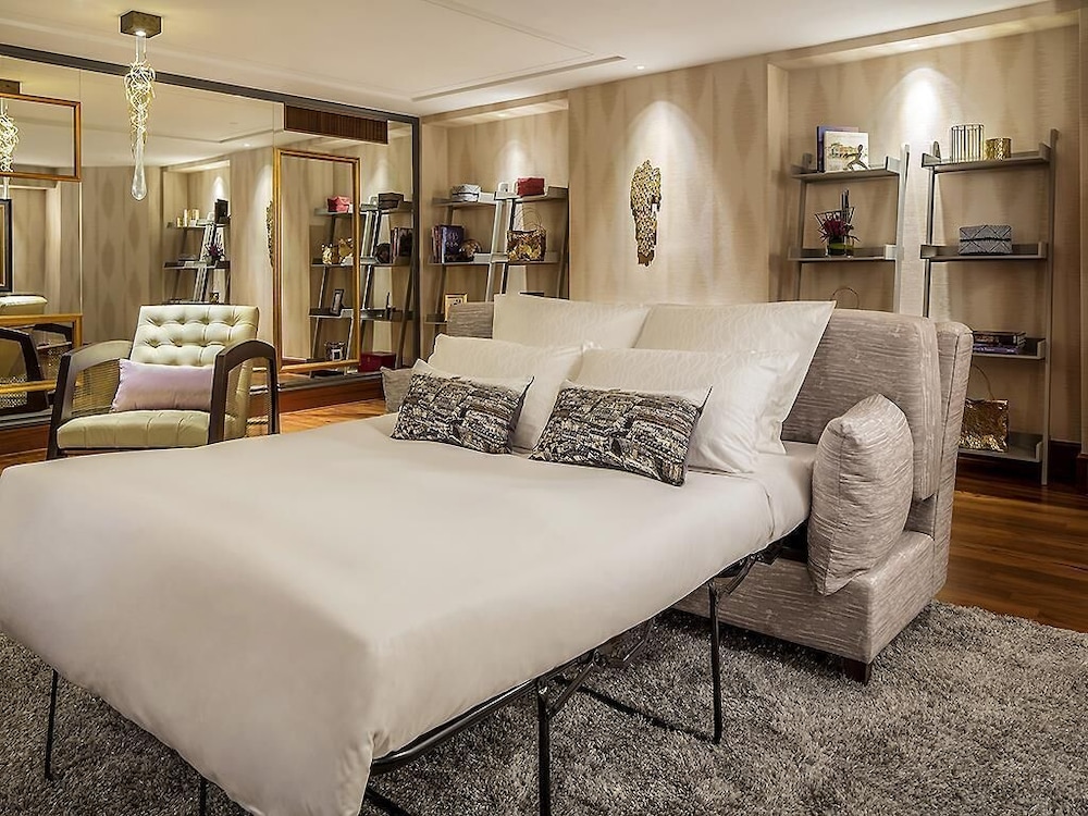 Suite Familiar Prestige (Dormitorio y Salón Separados), 1 Cama King Size del hotel Sofitel Singapore Sentosa Resort and Spa. Foto 4