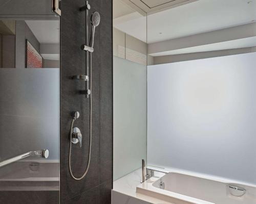 Suite Familiar, 1 Cama King, Vistas al Mar del hotel Hyatt Place Yantai Development Zone