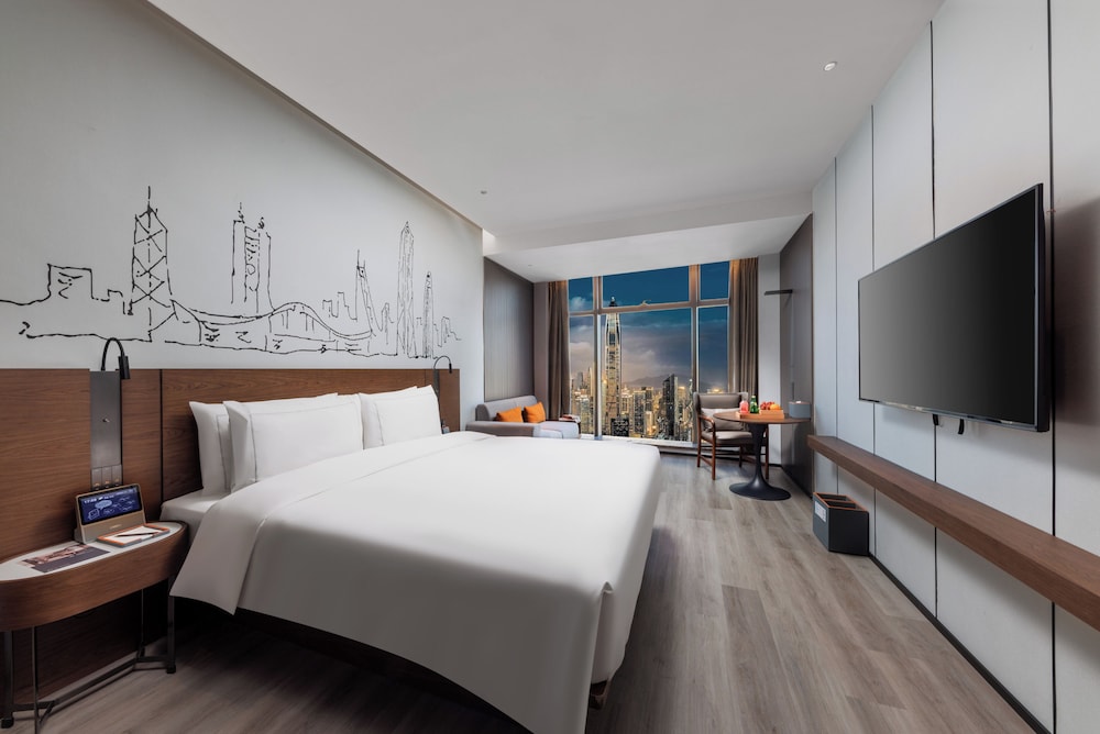 Business Deluxe con cama king del hotel UrCove By Hyatt ShenZhen Futian Port