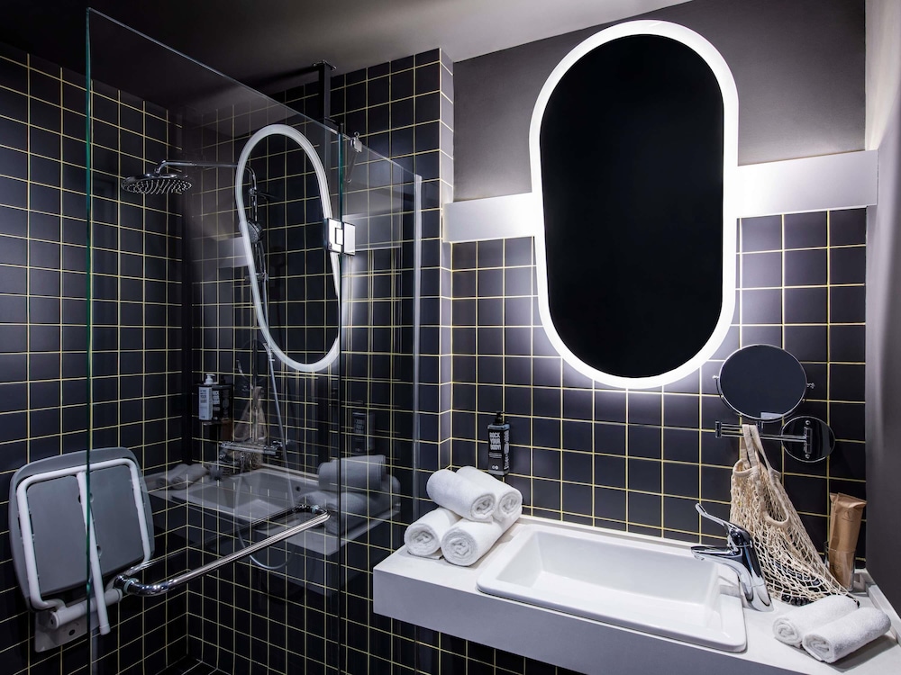 Habitación Doble Estándar - Accesible para movilidad reducida del hotel ibis Tbilisi City. Foto 4