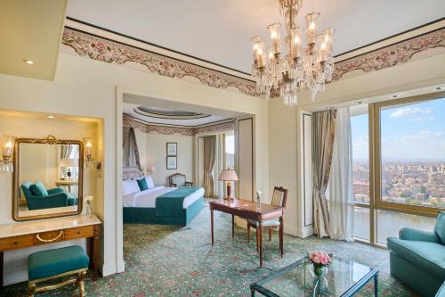 Suite Real con vistas al Nilo del hotel Hilton Cairo Grand Nile