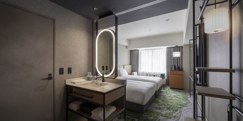 Habitación Estándar con 2 camas individuales, bañera del hotel Novotel Nara. Foto 1