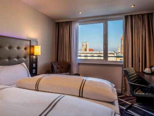 Habitación Doble Estándar del hotel Premier Inn München City Zentrum. Foto 6