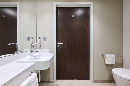 Habitación Doble Estándar del hotel Premier Inn München City Zentrum. Foto 8