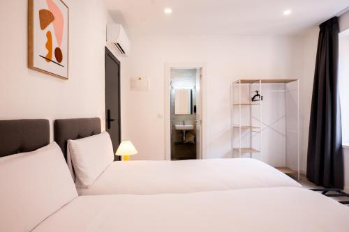 Habitación Doble Estándar del hotel Gran Vía by gaiarooms. Foto 1