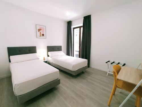 Habitación Doble Estándar del hotel Gran Vía by gaiarooms. Foto 8