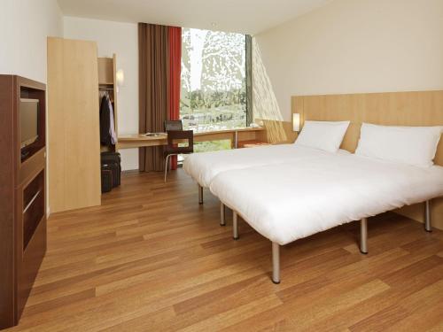 Habitación Doble del hotel Ibis Leuven Heverlee. Foto 4