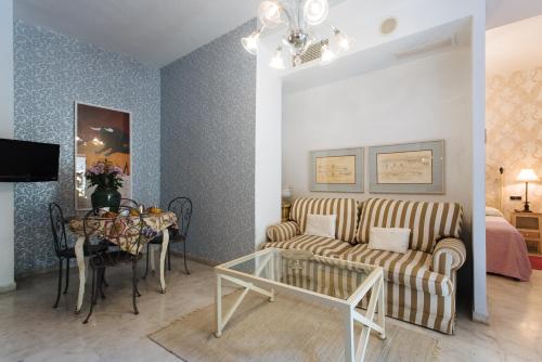 Estudio Familiar del hotel EL CORRAL DE SAN JOSE. Foto 7