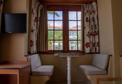 Estudio Superior del hotel El Beril Costa Adeje. Foto 6