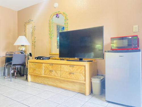 Suite Familiar del hotel Tides Motor Inn. Foto 1