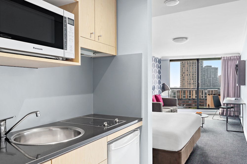 Estudio con 1 Cama King del hotel Mantra Sydney Central. Foto 5