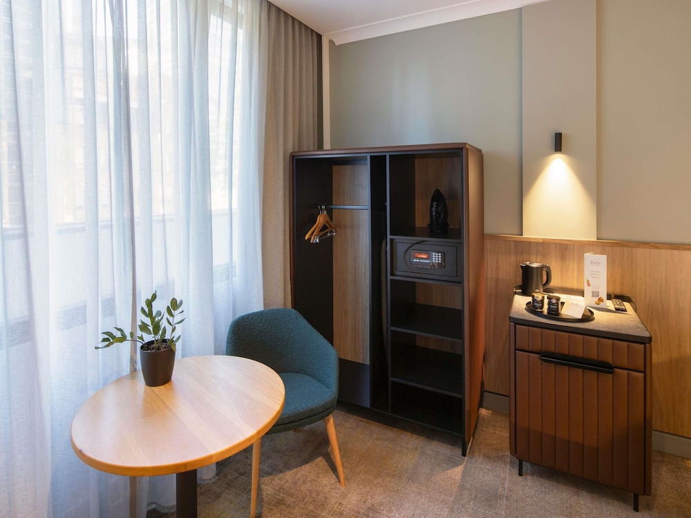 Habitación Doble Accesible del hotel Novotel Sydney City Centre. Foto 1