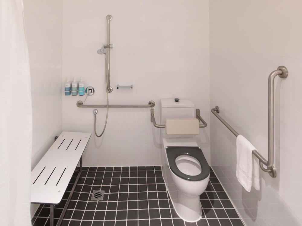 Habitación Doble Accesible del hotel Novotel Sydney City Centre. Foto 6
