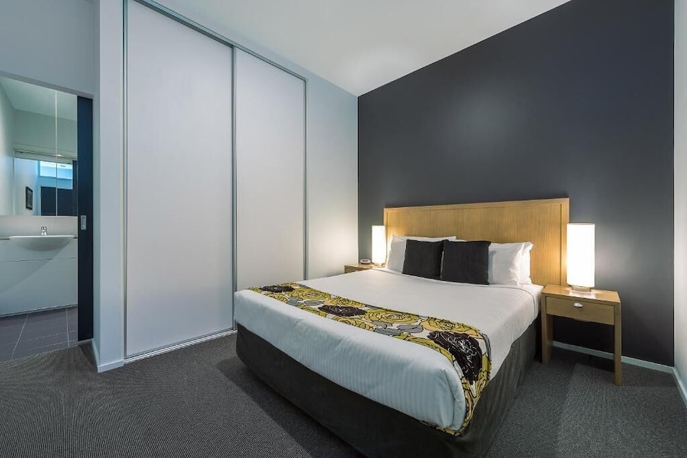 Apartamento de 2 dormitorios del hotel Mantra 100 Exhibition Melbourne. Foto 2