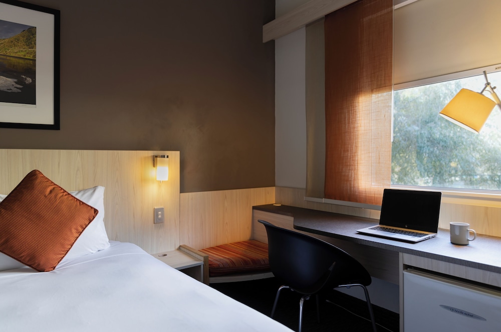 Habitación estándar, 1 cama de matrimonio grande del hotel Ibis Auckland Ellerslie. Foto 6
