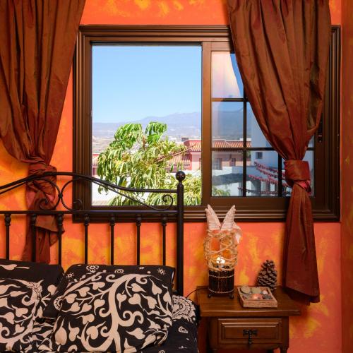 Habitación Doble Pequeña del hotel Los Amigos Hostel Tenerife. Foto 9