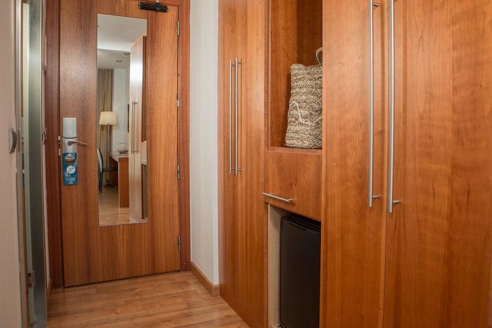 Suite del hotel Rvhotels Nautic Park. Foto 9