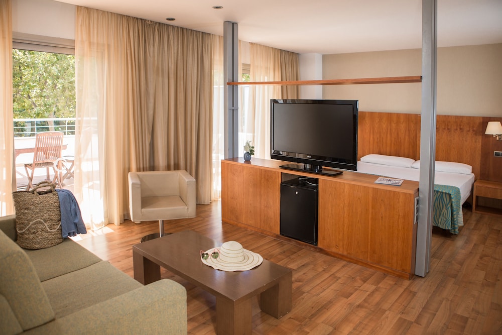 Suite del hotel Rvhotels Nautic Park. Foto 12