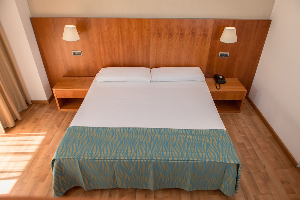 Suite Sofá Cama incluido 1 Cama doble del hotel Rvhotels Nautic Park. Foto 2