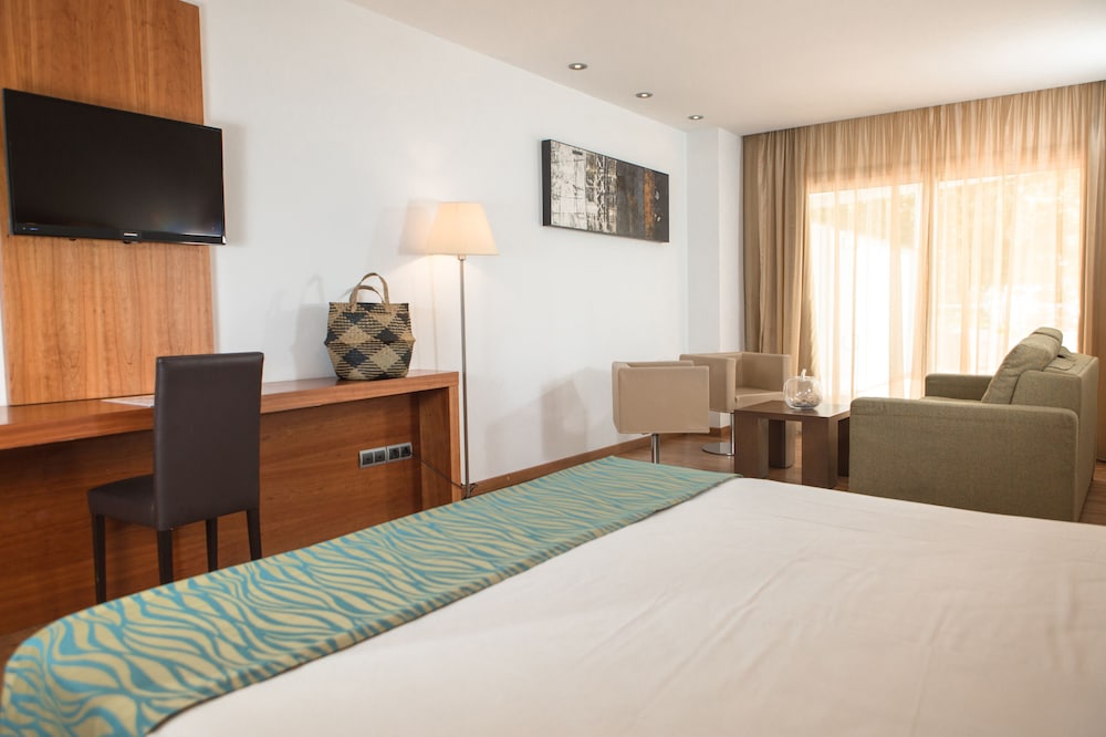Junior suite Sofá Cama incluido 1 Cama doble del hotel Rvhotels Nautic Park. Foto 4
