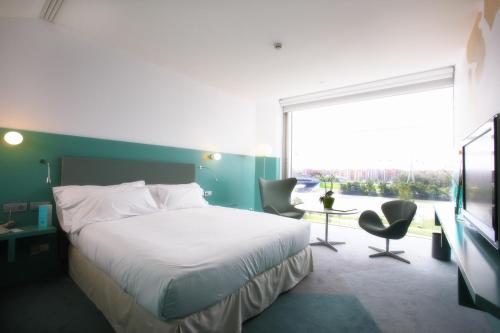 Habitación Doble con vistas del hotel Hiberus. Foto 7